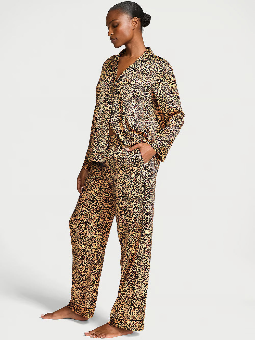 Pijama largo en satén Signature