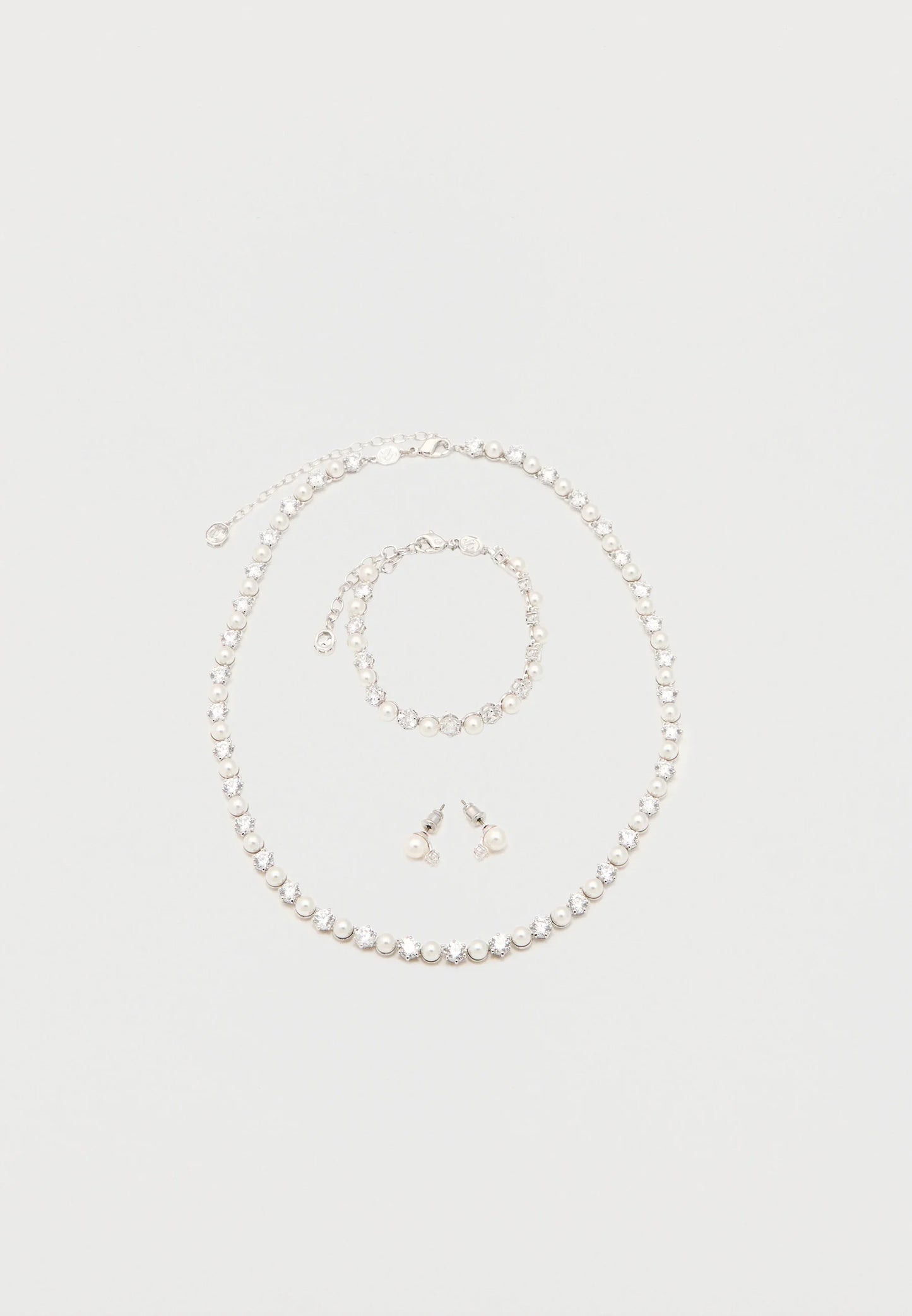 MATRIX SET – Pendientes – blanco