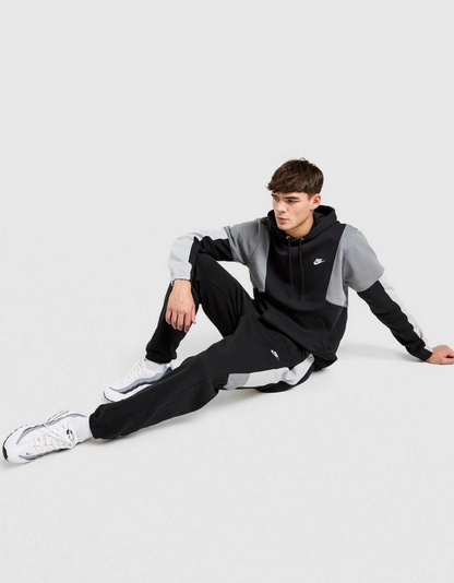 Conjunto Nike Fleece Negro